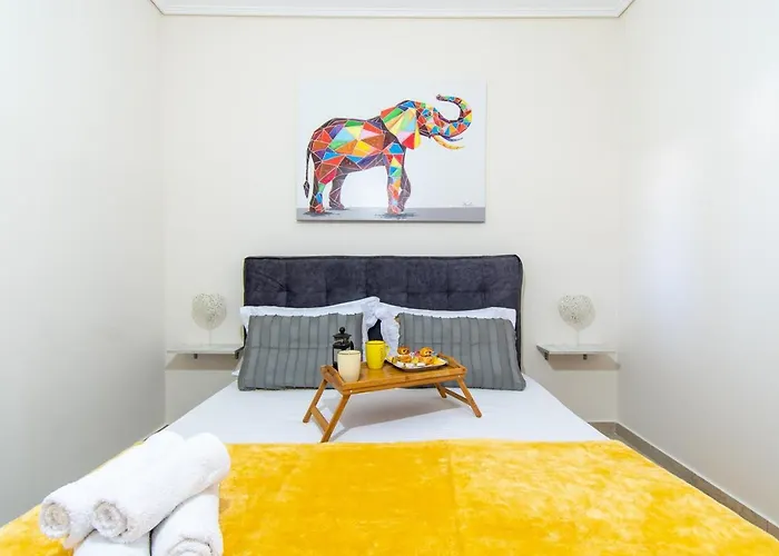 Yelayellow House Near To Airport, Rafina Port And Metropolitan Expo