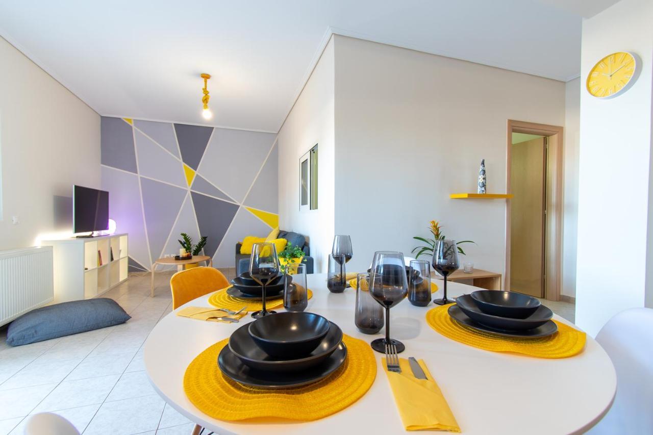 Apartment Yelayellow House Near To Airport, Rafina Port And Metropolitan Expo
